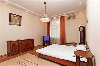 Khreschatyk Business Suites Kiev Otel