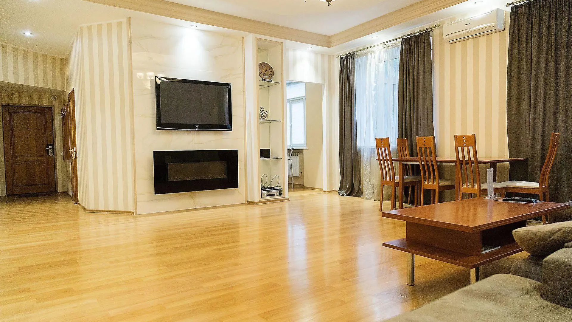 Khreschatyk Business Suites Kiev 4*,  Ukrayna
