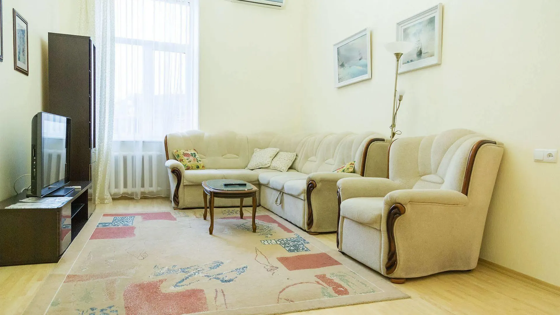 **** Hotel Khreschatyk Business Suites Kiev Oekraïne